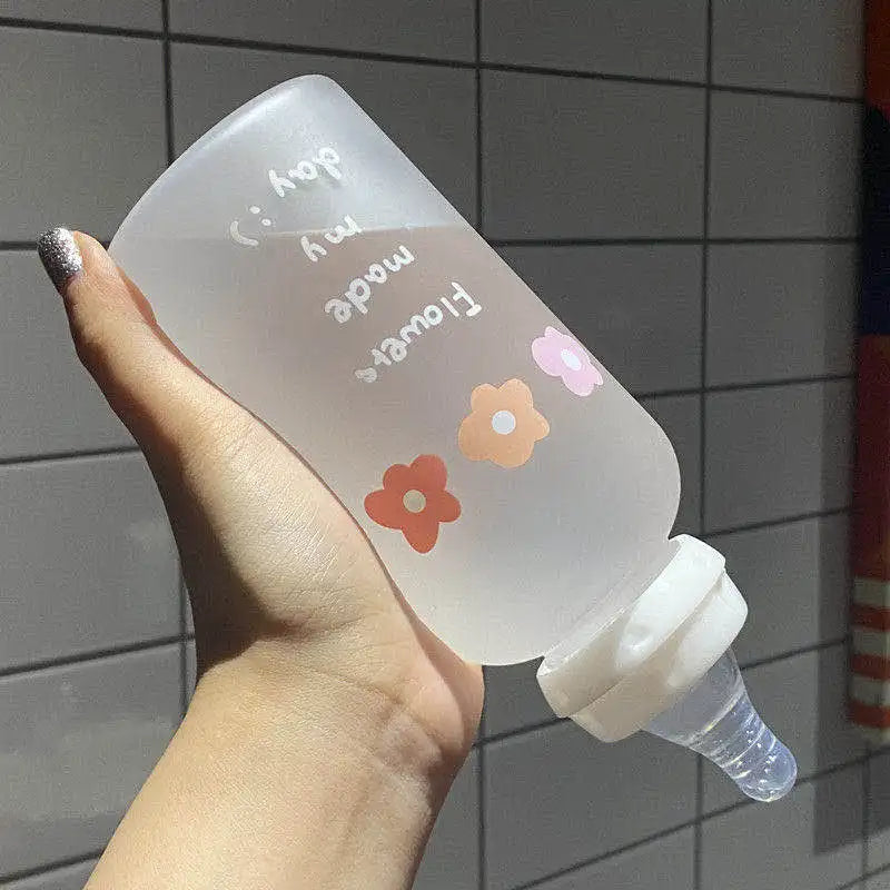 🍼 Nursery Sippy Bottle – 400ml Cartoon Edition