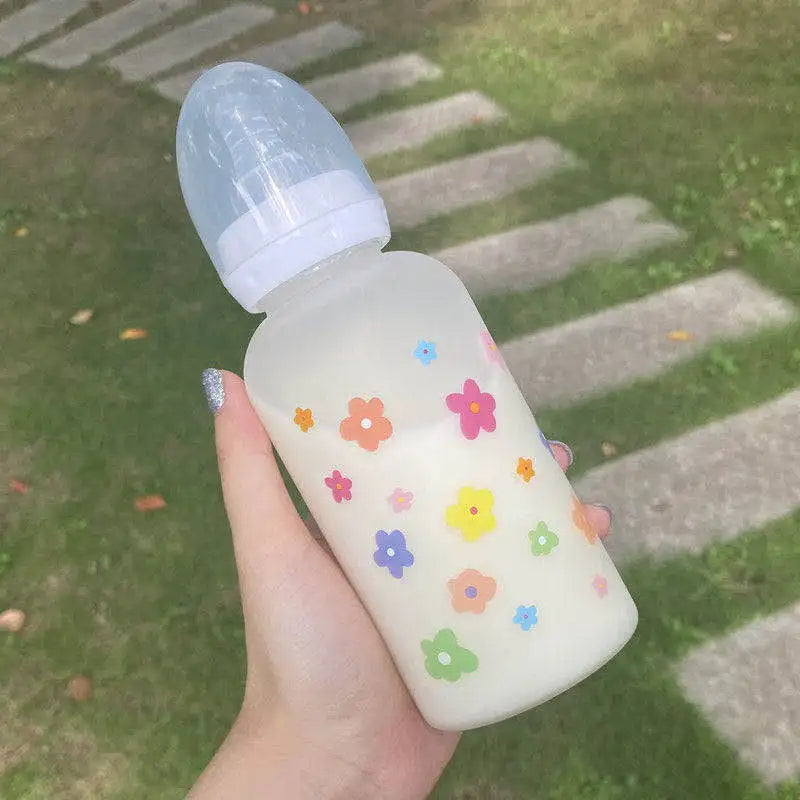 🍼 Nursery Sippy Bottle – 400ml Cartoon Edition